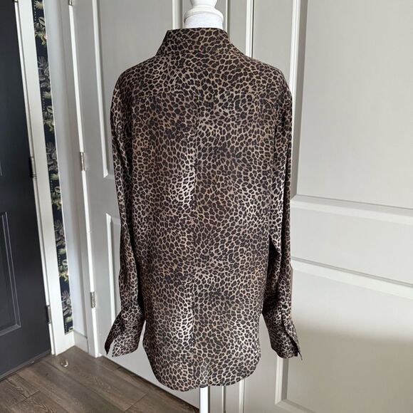 Frame The Standard Shirt Leopard Print Silk Button Down Blouse Size S - Picture 4 of 8